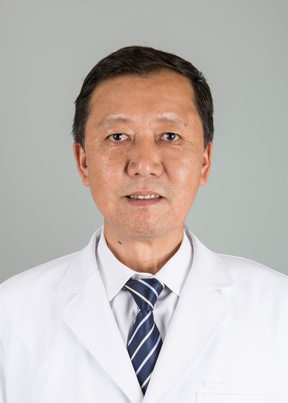 李向东 