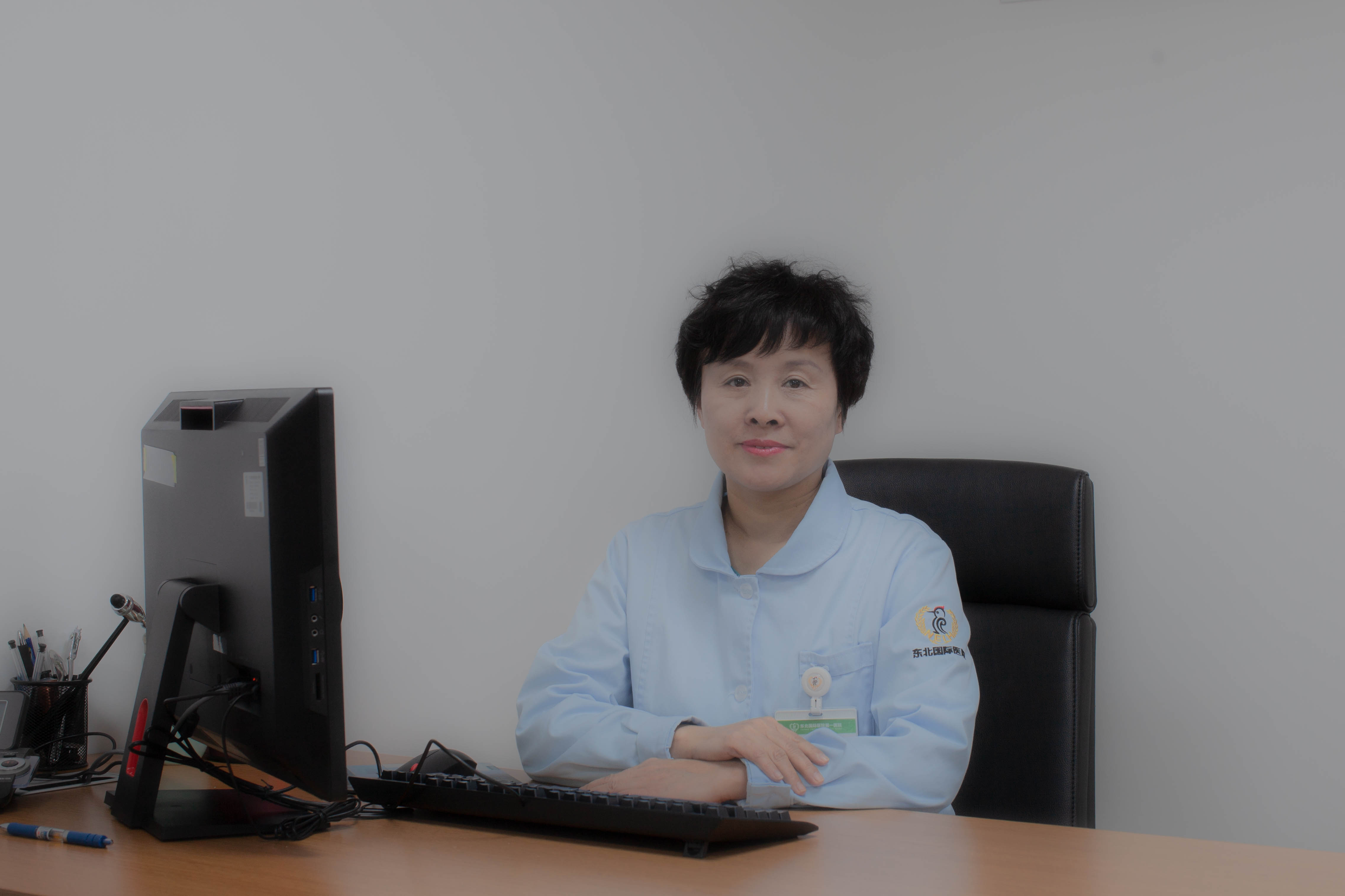 张凤兰  